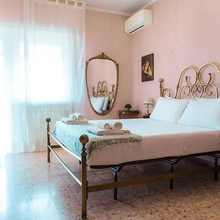 Casa Maresa Family House Metro A Apartment Rome Exterior photo